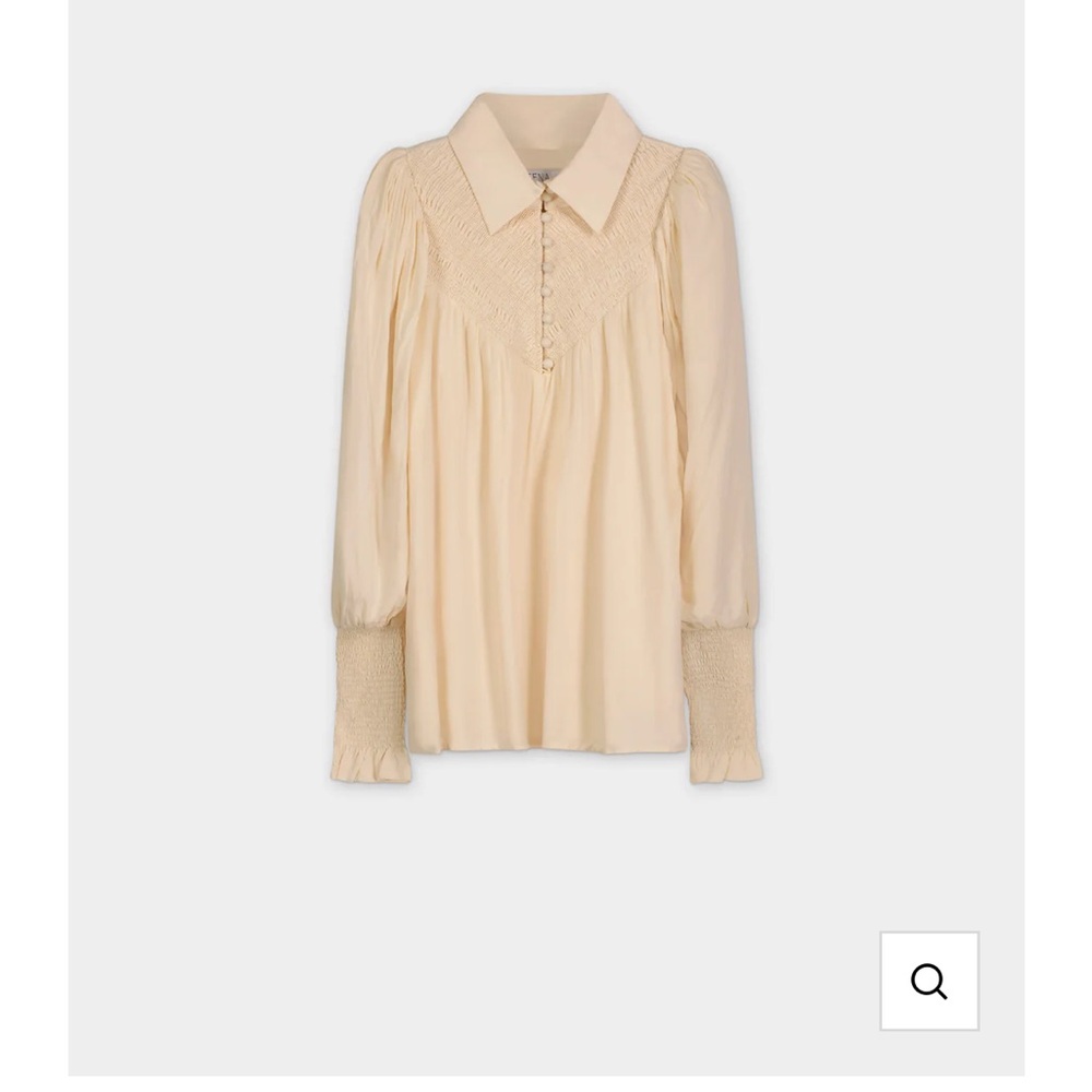 SMOCKED BLOUSE-CREAM